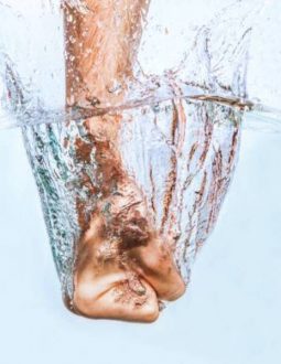 Nước cứng tạm thời: Cách nhận biết và phương pháp xử lý hiệu quả